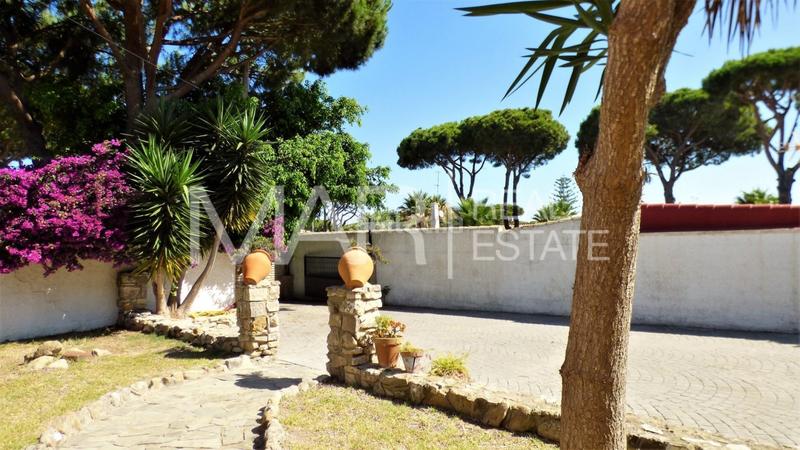 Foto d66df87b-7ddc-43d7-b687-38e291843364. Chalet avec parking piscine dans La Barrosa Chiclana de la Frontera