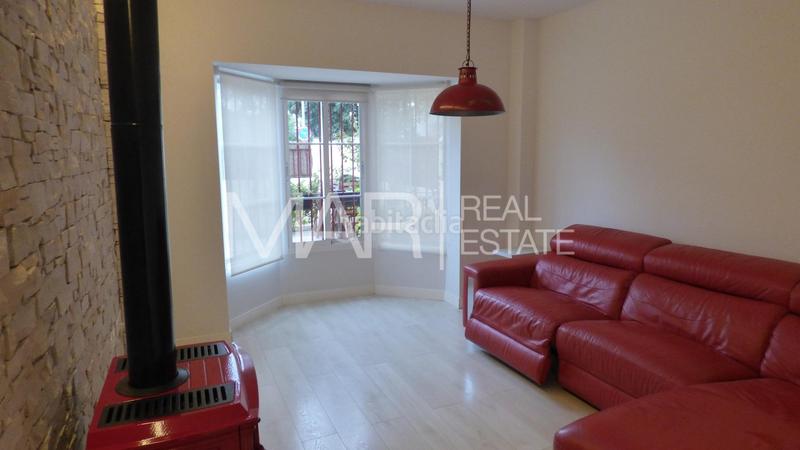 Foto 06d2cdce-fced-4446-8b1c-3593ca581a1e. Casa adossada amb calefacció a Núcleo urbano Chiclana de la Frontera