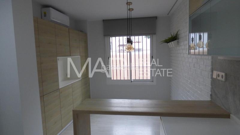 Foto 0f693e15-28f3-470b-b4b4-47a035e8930d. Casa adossada amb calefacció a Núcleo urbano Chiclana de la Frontera