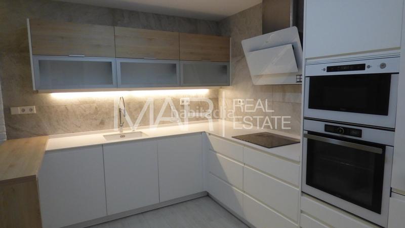 Foto 9a5bea5d-a3d9-4d67-a305-5f3e9e2ef02b. Casa adossada amb calefacció a Núcleo urbano Chiclana de la Frontera