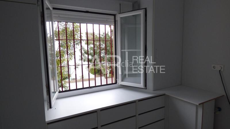 Foto ded63c8b-0c0d-42ac-9659-9f4d0c621595. Casa adossada amb calefacció a Núcleo urbano Chiclana de la Frontera