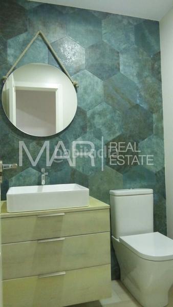 Foto e264538d-b07b-4380-8fc7-fd7fd04359f6. Casa adossada amb calefacció a Núcleo urbano Chiclana de la Frontera