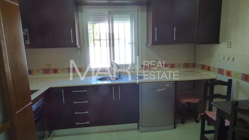 Foto 0e0401f4-072c-4fcc-abf3-8db0b74ee37c. Zweistöckige wohnung mit parking in Núcleo urbano Chiclana de la Frontera