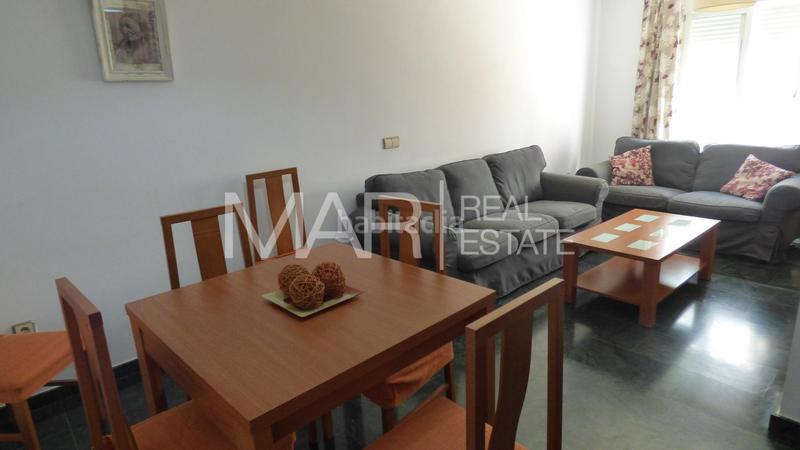 Foto 823a1252-fdb2-4dd6-ac7d-6f499537a518. Zweistöckige wohnung mit parking in Núcleo urbano Chiclana de la Frontera