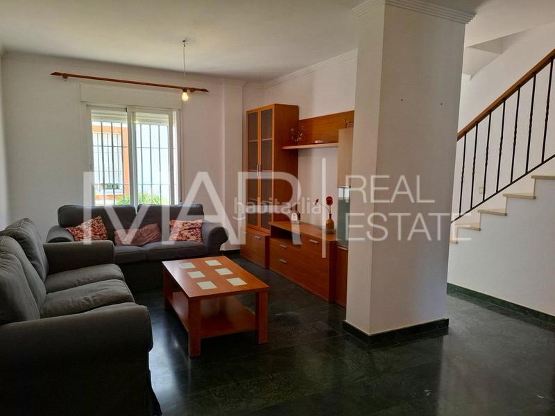 Foto c300bba2-ec87-48ef-be3a-e079e74dcdcf. Zweistöckige wohnung mit parking in Núcleo urbano Chiclana de la Frontera