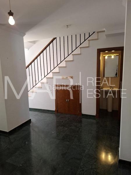 Foto e7b48c05-ca70-4923-8d1a-be63cf70803f. Zweistöckige wohnung mit parking in Núcleo urbano Chiclana de la Frontera