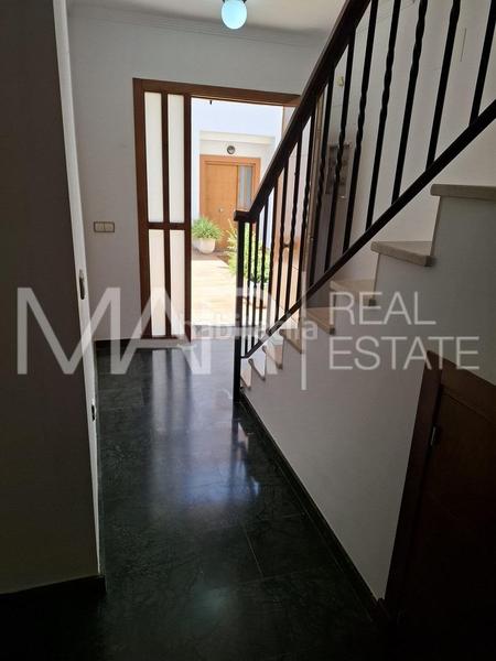 Foto e823cc91-0560-4087-8ec0-94867ee6ec2d. Zweistöckige wohnung mit parking in Núcleo urbano Chiclana de la Frontera