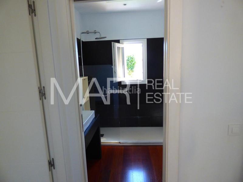 Foto 1e5699f8-bba2-4549-b3a3-d1d3babb3d7d. Chalet mit parking in Los Gallos Chiclana de la Frontera