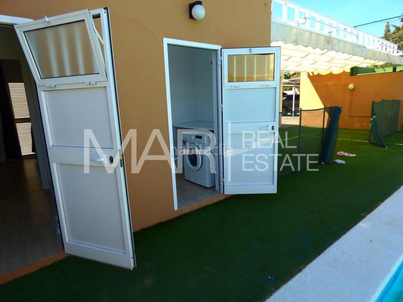 Foto 2567fdd3-2906-4766-babe-c9227699042d. Chalet mit parking in Los Gallos Chiclana de la Frontera