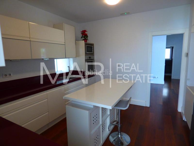 Foto 4b16ada8-9063-44f5-a9f9-be44c233df85. Chalet mit parking in Los Gallos Chiclana de la Frontera