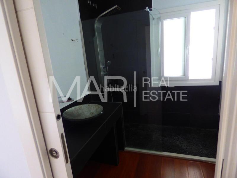 Foto dddf74aa-b416-46c1-a974-01854209f4b7. Chalet mit parking in Los Gallos Chiclana de la Frontera