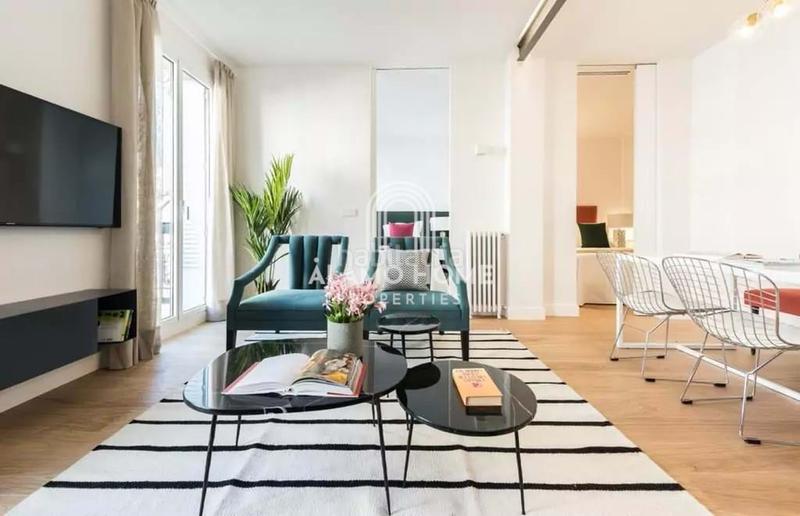 Foto de868e8d-133c-4fc1-82fd-68114bed3d96. Alquiler piso increíble piso de lujo de 3 habitaciones con increíbles vistas a la ciudad.se trata de un piso recién reformado, muy luminoso con en Madrid