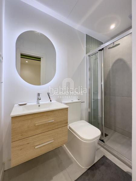 Foto 82bcd7d7-8357-498b-8586-875758dd9316. Rent studio in Almendrales Madrid