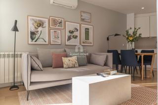 Rent Flat  Manuel silvela. Ponemos a tu disposición un espectacular ático con 80 m2 en la v