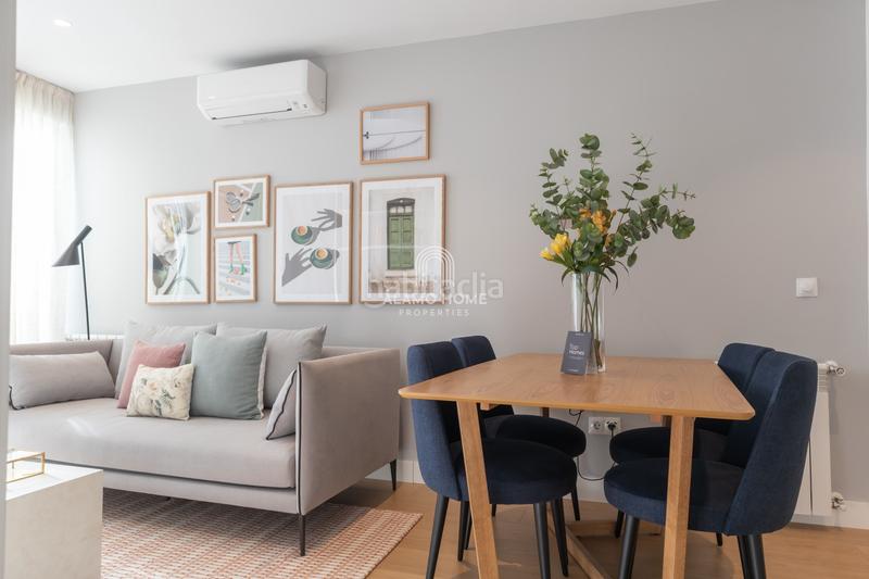 Foto 2094a86c-0ae4-4c8a-87c0-5396263a2403. Rent flat with heating in Trafalgar Madrid