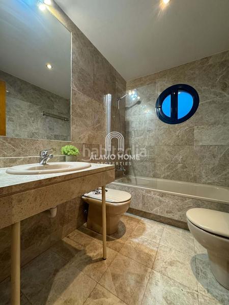 Foto bd086aa9-3fe8-4da3-b45f-174f30ff6658. Miete etagenwohnung mit heizung pool in Sanchinarro Madrid