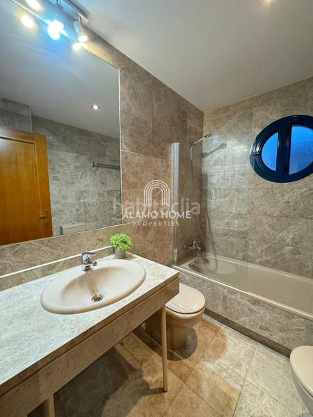 Foto c2031a29-506e-4ad2-8efc-a740acee16f4. Miete etagenwohnung mit heizung pool in Sanchinarro Madrid