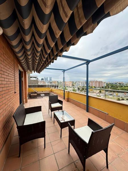 Foto e4042dc4-b6c0-478e-b6e9-a92885c9c80a. Miete etagenwohnung mit heizung pool in Sanchinarro Madrid