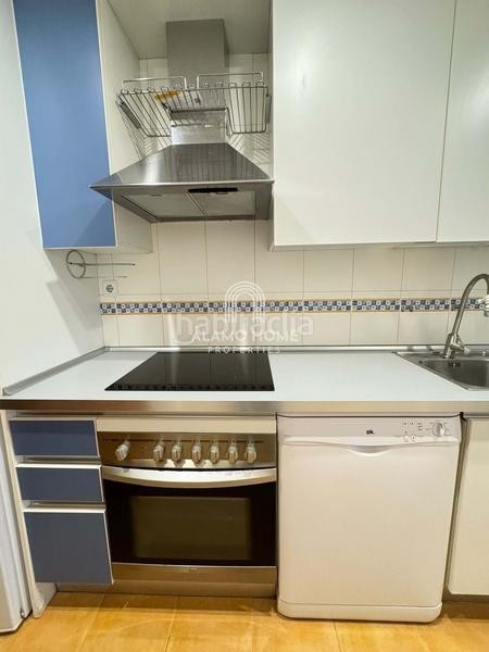 Foto f8f60f3f-4265-4572-af5a-ef8a1eda076e. Miete etagenwohnung mit heizung pool in Sanchinarro Madrid