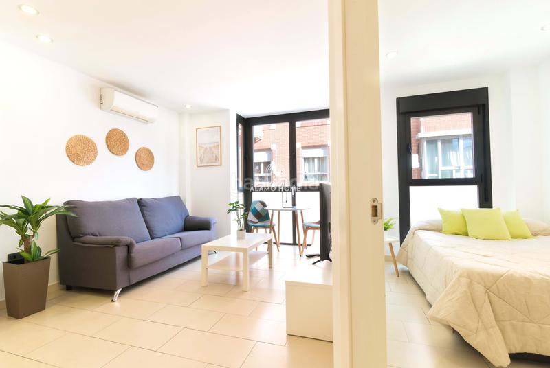 Foto 2ec5807d-71a8-432b-b67e-17f3a8ba00cd. Location appartement dans Valdeacederas Madrid