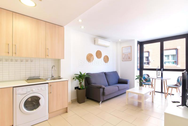 Foto 45195485-f92f-48a4-8fea-7e6ab4cae699. Rent flat in Valdeacederas Madrid