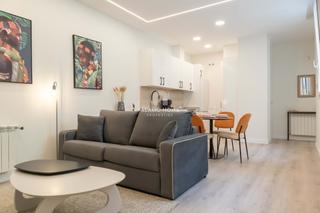 Location Appartement  Calle de la reina