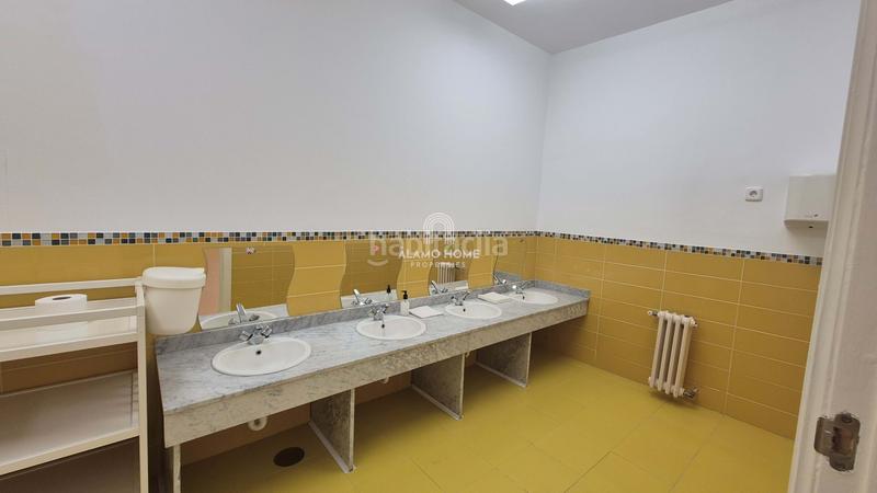 Foto d403961c-e6ce-4b26-8947-63a033a812db. Local comercial en Gaztambide Madrid