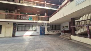 Local commercial  Andres mellado