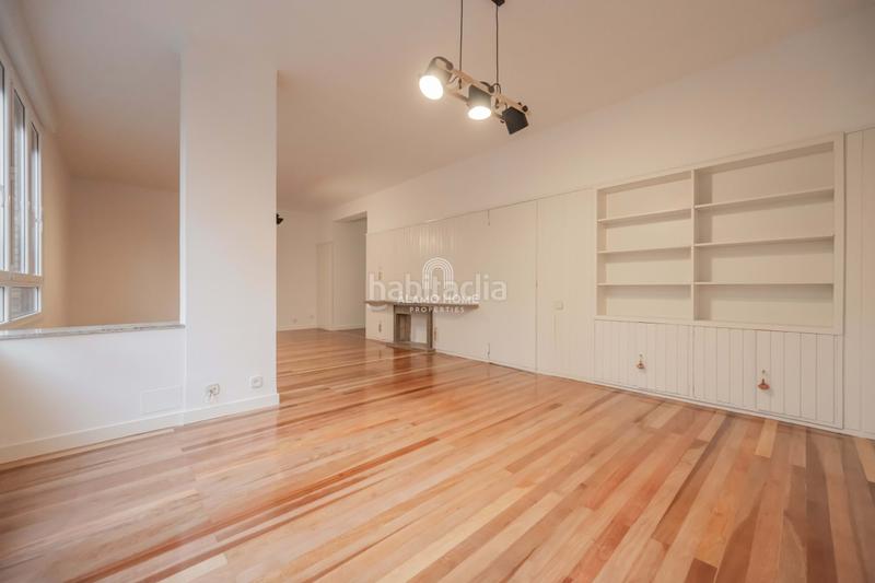 Foto 757ab4db-10b6-440d-a315-2e944d4abd88. Rent flat with heating in El Viso Madrid