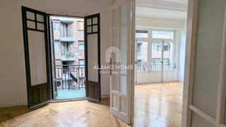 Location Appartement  Calle nuñez de balboa