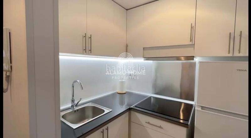 Foto 3d209ee2-f6af-46aa-853a-13426707708d. Rent studio with heating in Castellana Madrid