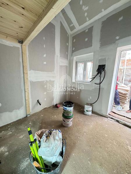 Foto ad250f87-bd17-4dff-816b-f07d260115e2. Zweistöckige wohnung mit heizung in Lucero Madrid