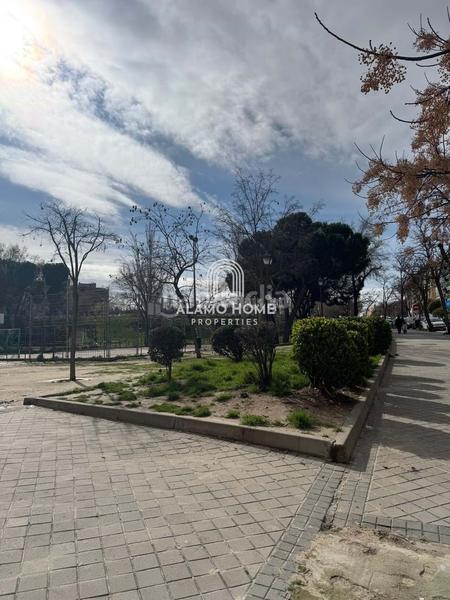 Foto bf6e10e9-c776-462c-9e39-32d7a9934f17. Zweistöckige wohnung mit heizung in Lucero Madrid