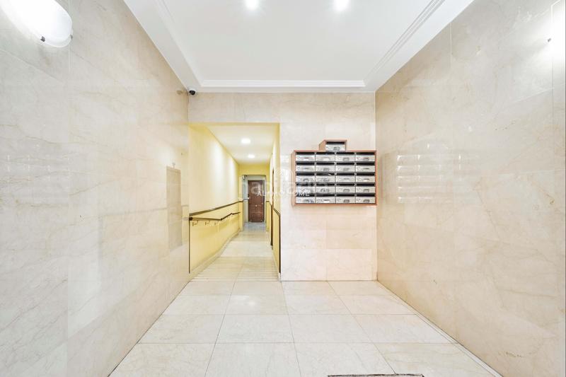 Foto 0cb5af29-39b0-403d-8157-3037cc967702. Alquiler piso en Adelfas Madrid