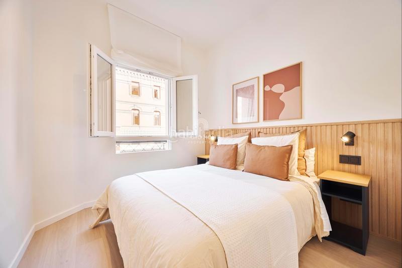 Foto 1c2315c2-e474-4347-88c5-cdc74cc5cd0b. Alquiler piso en Adelfas Madrid