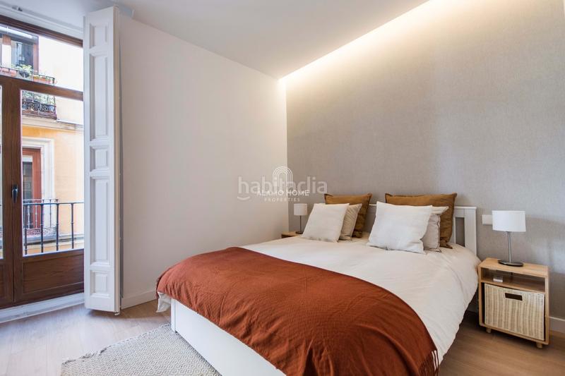 Foto 43fe2eaa-994f-46cb-8d1e-5b2394096049. Rent flat in Sol Madrid