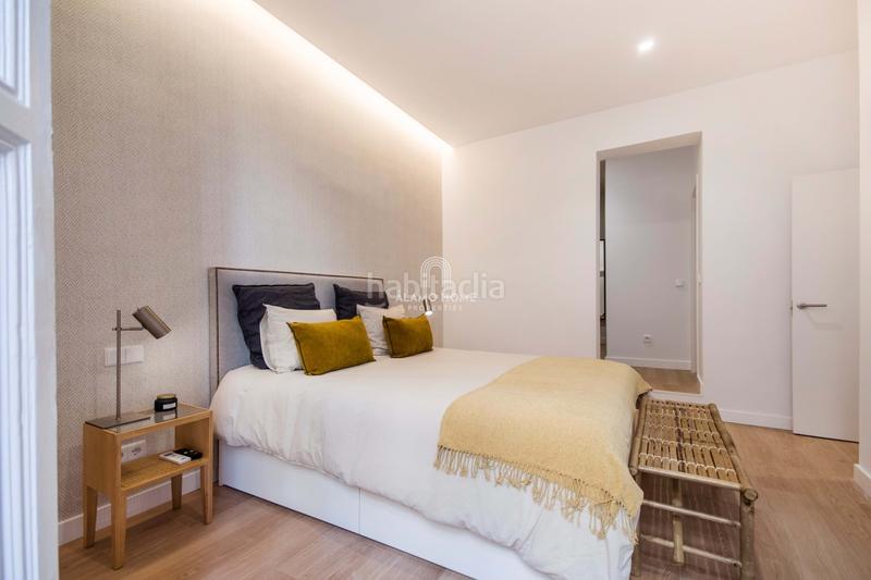 Foto 8ec16d9f-41eb-4f43-9ffd-4ef4e1c781f6. Rent flat in Sol Madrid