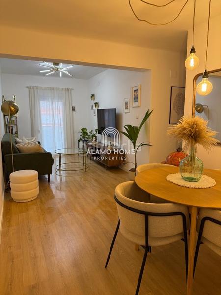 Foto a9466e75-f10a-4bd8-a84f-ef91883ec72c. Miete etagenwohnung in Quintana Madrid