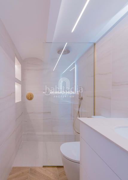 Foto aeec4d12-4c7f-40c9-8eed-9f4df1dffbbc. Local comercial en Recoletos Madrid