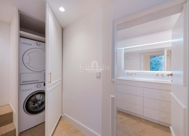 Foto c48ad6d0-dfcf-4e4e-b89c-c6e991e05745. Local comercial en Recoletos Madrid