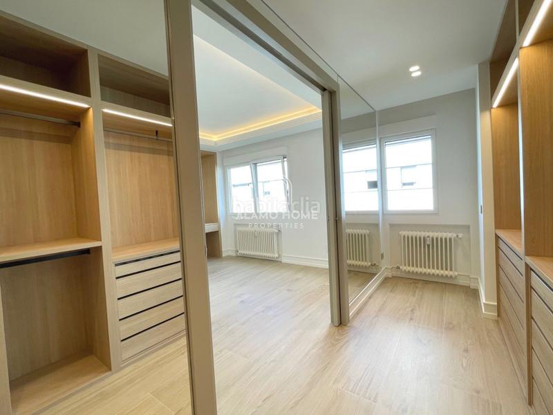 Foto 5826e15a-46a6-4589-8085-94b57f246c40. Affitto appartamento con riscaldamento parcheggio piscina in Madrid