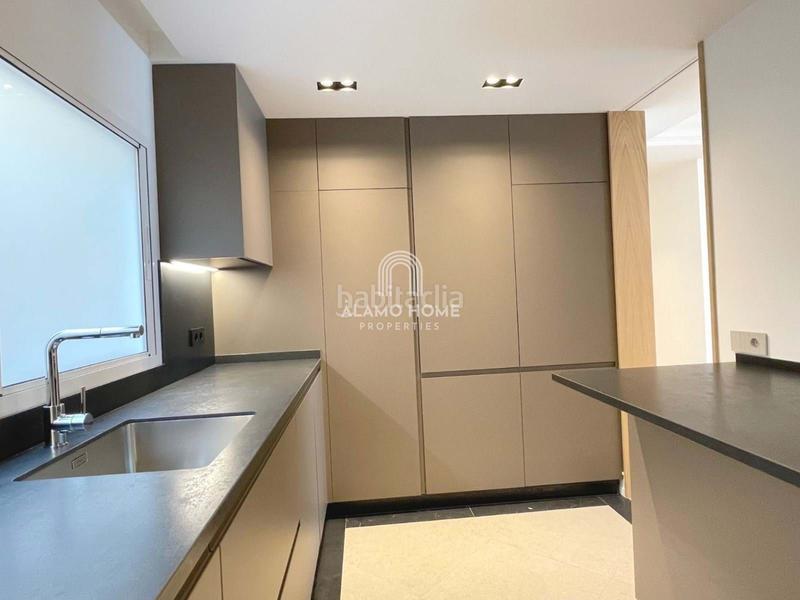 Foto 3bc27a29-c453-4236-84ac-bfffb19e84ef. Lloguer pis amb calefacció aparcament piscina a Goya Madrid