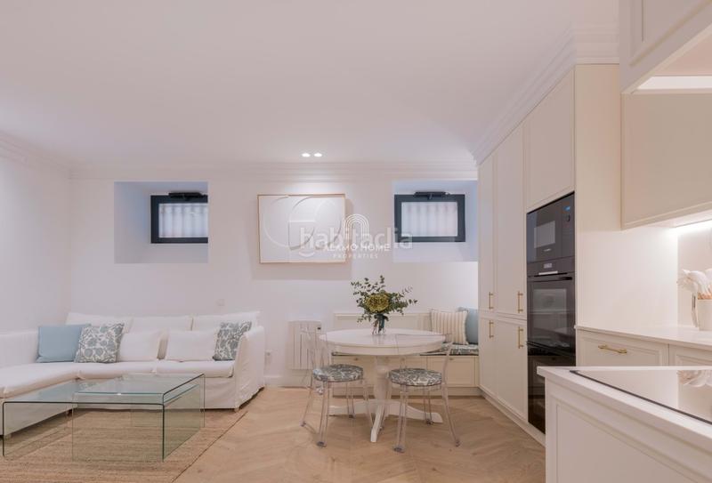 Foto cceb2520-cf3e-4e0a-b49f-5df5cb9de4a8. Appartement dans Recoletos Madrid