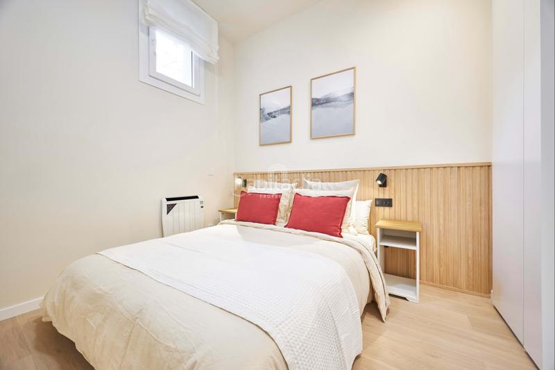 Foto 5ce4b80f-6423-4380-afa6-1c8542b92ddc. Rent flat with heating in Embajadores-Lavapiés Madrid