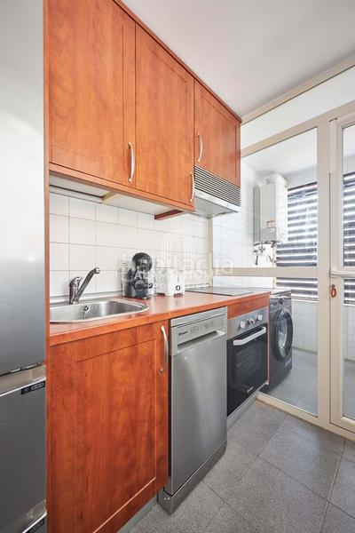 Foto 8cd2eb01-ef51-4755-b2c5-b5be13a2bf97. Lloguer pis amb aparcament piscina a San Pascual Madrid