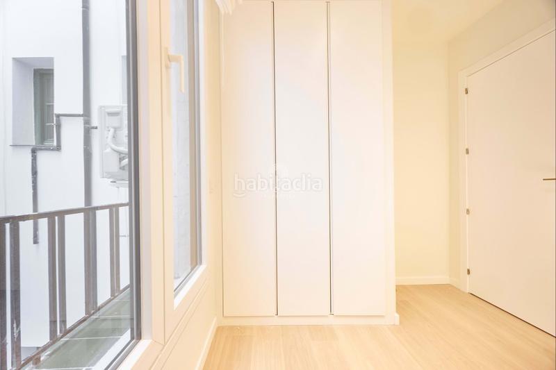 Foto 13b877a5-bc6c-41af-a152-545bd8b48aac. Miete etagenwohnung mit heizung in Sol Madrid