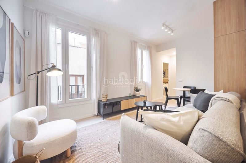 Foto 3889dbc3-dbe5-41eb-9d72-ac733c8bc848. Alquiler piso en Sol Madrid