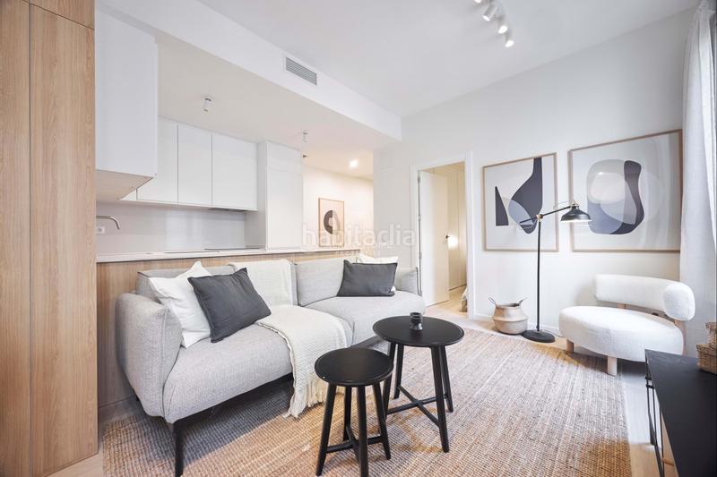 Foto d6772d76-a2df-4fa6-bb7a-5cabf405c39f. Alquiler piso en Sol Madrid