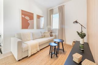 Location Appartement  C. de beatriz galindo