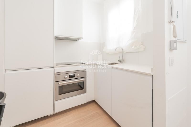 Foto 5980efc4-d28a-44e8-a978-50e0343cb5e7. Alquiler piso en Palacio Madrid